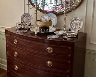 Bow front chest of drawers, George lll style