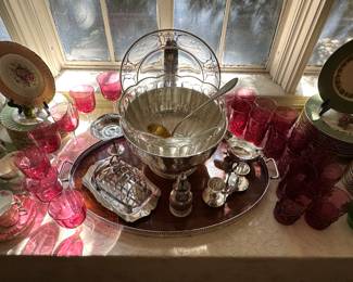 Silver, Crystal and China for entertaining