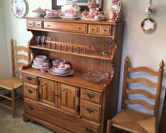 Maple Buffet/Hutch, Table and 6 Chairs