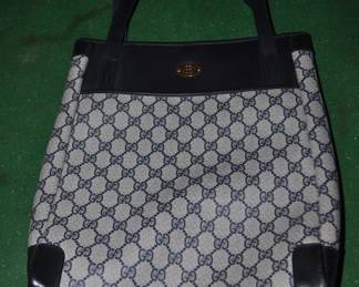 Gucci handbag 