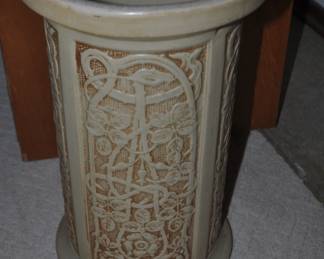 Art pottery pedestal 