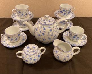 https://www.ebay.com/usr/agesagoestatesales CV1033 COLLECTIBLE GERMAN TEASET BLUE FLORAL BY ARZBERG 17 PCS LOCAL Pickup