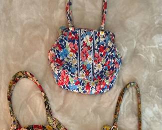 https://www.ebay.com/usr/agesagoestatesales CV1148 LOT OF 3 VERA BRADLEY PURSES