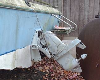 1980s CITATION Boat w/Trailer