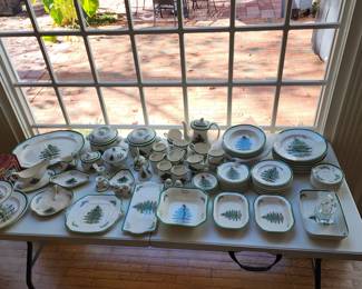 lot of Spode Christmas Tree china RHA