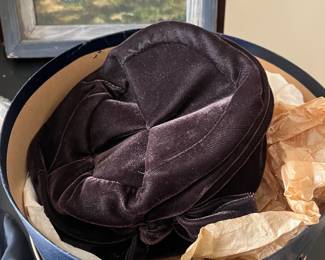 vintage brown velvet hat
