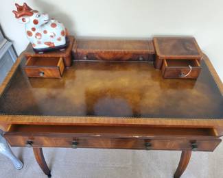 Weiman Furnature circa 1950's
Leather Top