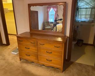 DRESSER WITH MIRROR