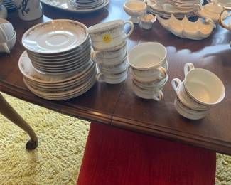 QUEEN ANN CHINA DISHES