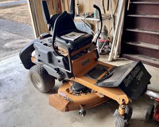 ZERO TURN MOWER