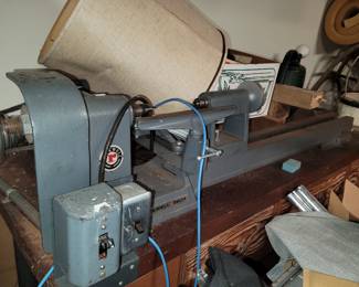 Rockwell/Delta lathe 