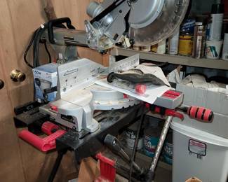 Craftsman Miter saw with laser trac
