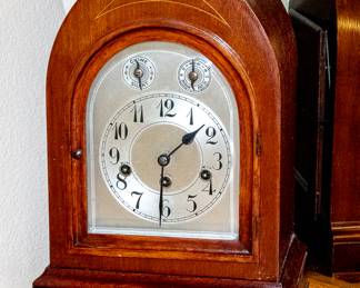 Vintage Mantle Clock