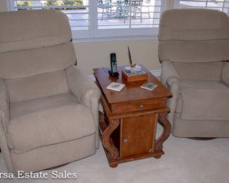 Furniture - Recliners