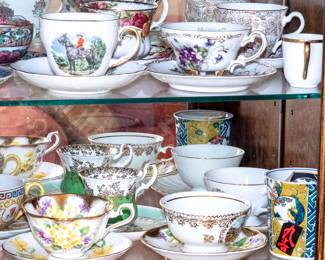 Porcelain Teacup Sets