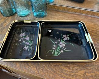 A73 - $15 3 piece serving trays. 