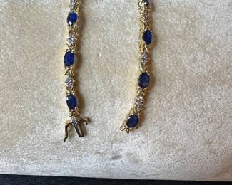 J14 - $500. Nissko brand tennis bracelet. 10.2 grams - 14kt gold. 