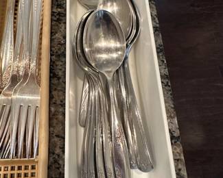 A97 - $15 extra spoons!