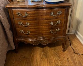 Nightstand that goes with set. We have 2 of these.