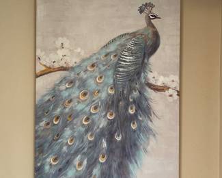 Lots of Peacock decor!