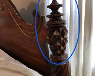 King size Pennsylvania House bed shown with canopy not on.