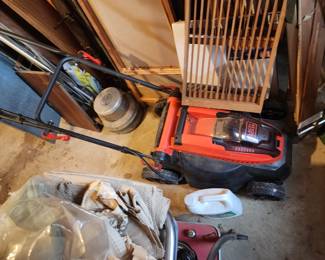 Black n decker lawn mower 