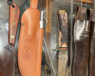 Duck’s Unlimited 1996  Guide Series Grohmann Pictor NS Canada DHRussell #3s Stainless Knife & Schrade USA 498DU Knife In Ducks Unlimited Scabbard