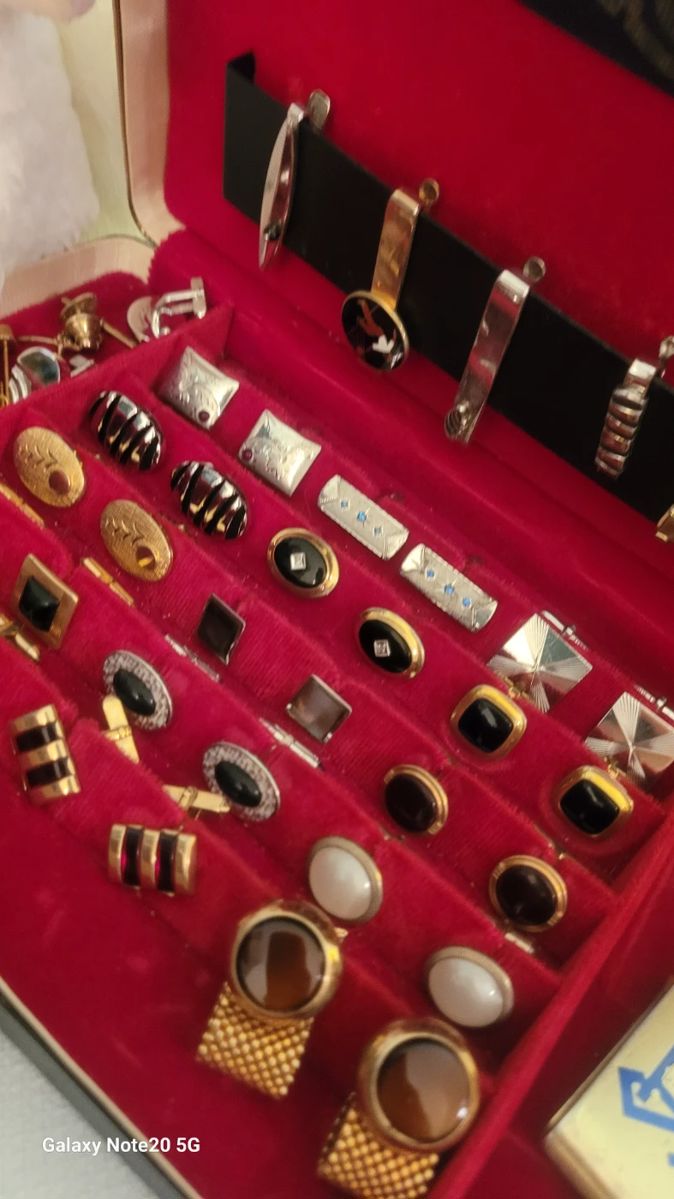 Packed Hobart Estate Sale starts on 11/29/2023