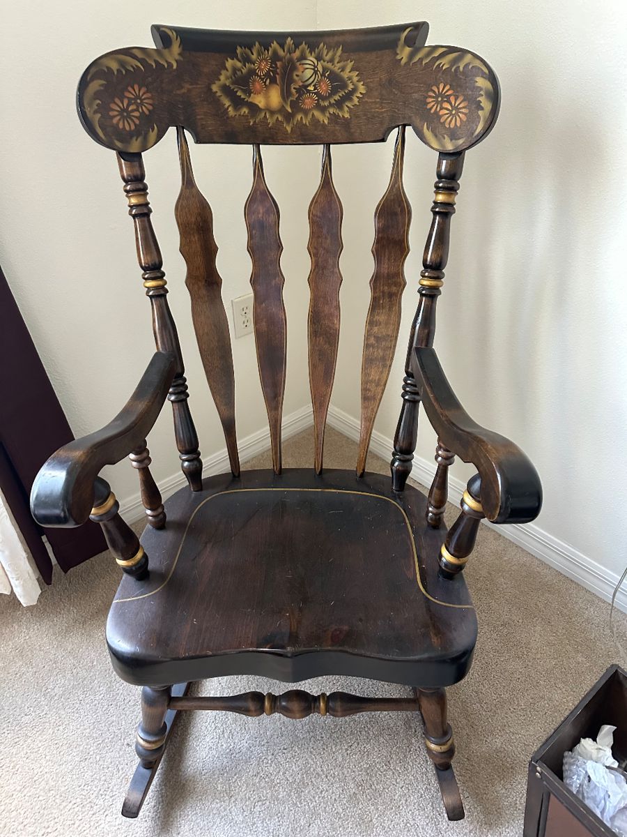 More Splendid Estate Sale in Ocala, FL starts on 11/9/2023