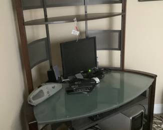 Modern desk corner fit…80.00