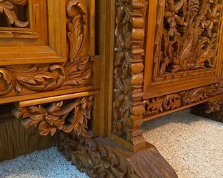 Detail of carved woodscreen