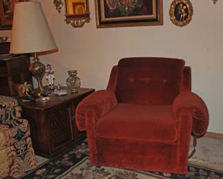 Sofa, Accent Chair, End Table, Lamp