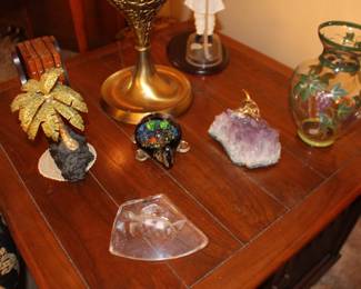 Paper Weights, Signed Etched Turtle in Clear Glass, Amethyst, Vase, Palm Tree, Turtle