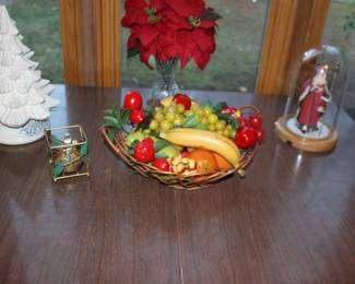 MCM Dining Table with Chairs