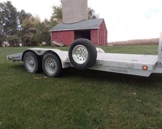 2015 R&R 16’ Aluminum Car Hauler Trailer, Like New, Removable ramps, Title On-Hand.