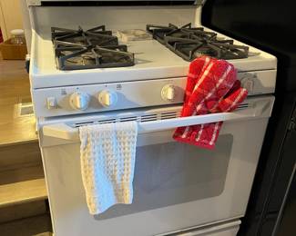 GE gas stove...
