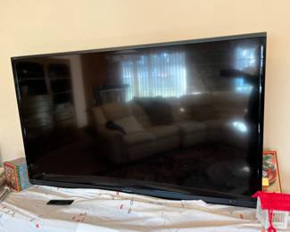 60" flatscreen TV (not a smart TV)