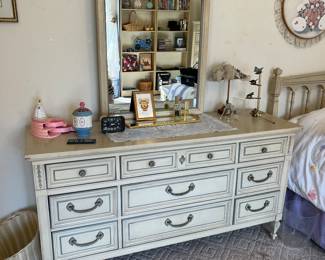Dixie Furniture dresser with mirror