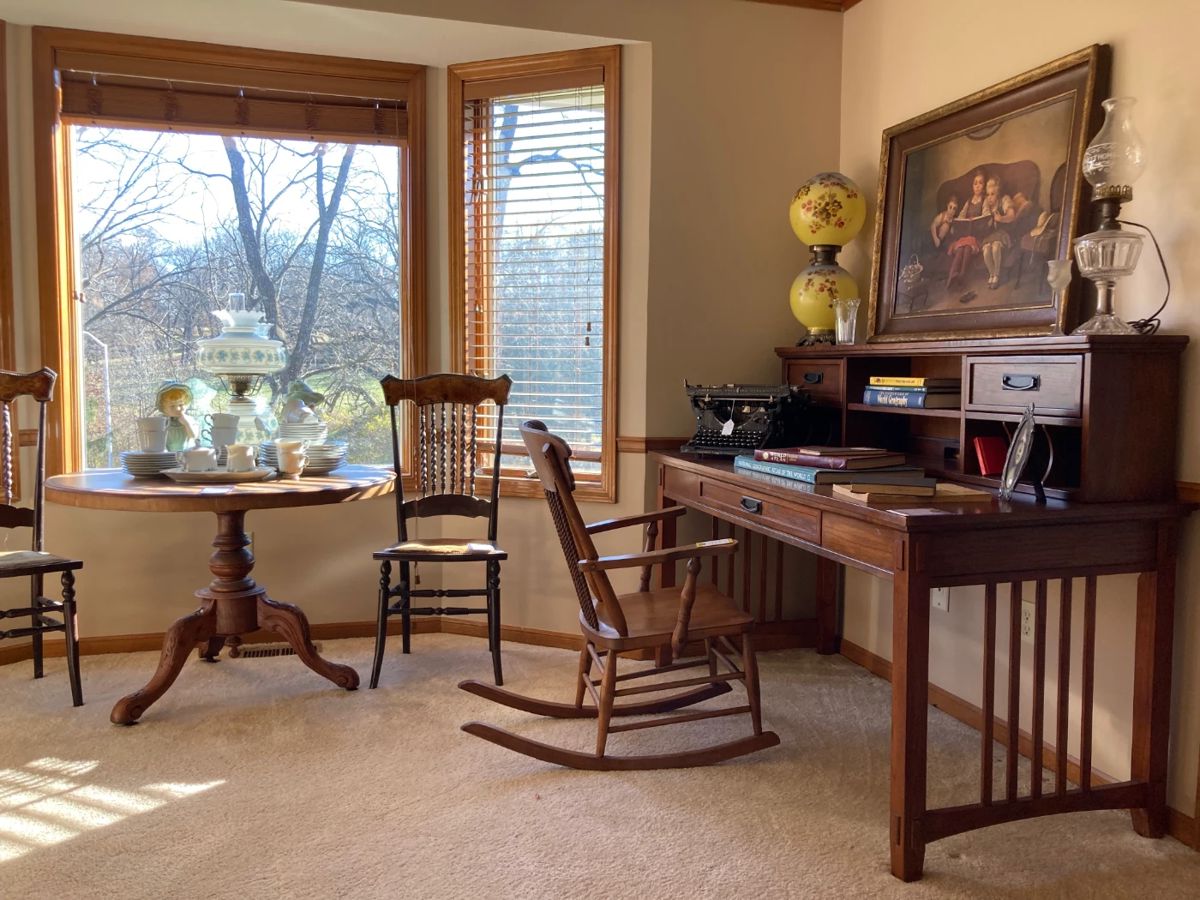 Kansas City Antique + Vintage Estate Sale... starts on 12/7/2023