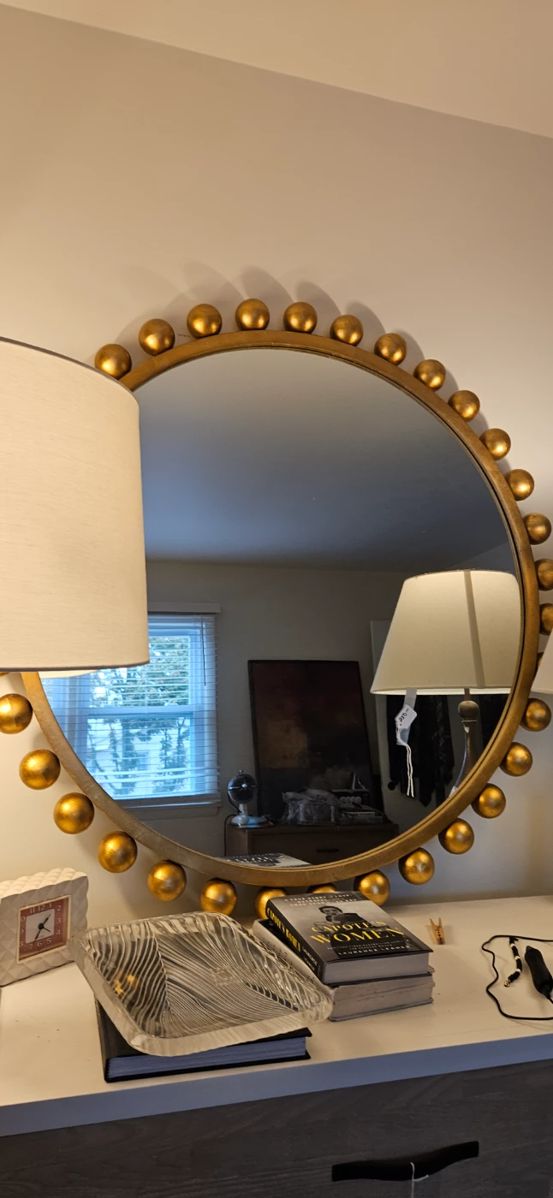 ISLIP CONDO CONTENTS BY APPOINTMENT starts on 11/1/2023