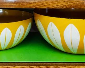 .MCM Cathrineholm Norway Enamel Lotus Bowl, Mid Century