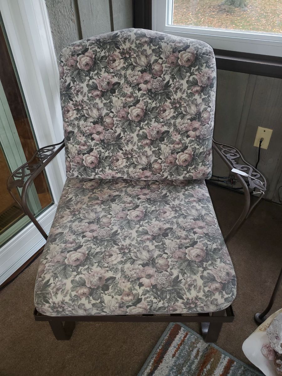 One day Garden Valley Estate Sale in Youngstown, OH starts on 11/11/2023