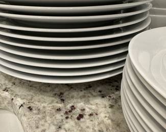 H36 - $105 Crate & Barrel White Dish Set - like new.  10 dinner plates & bowls, 9 salad plates,  6 mugs
