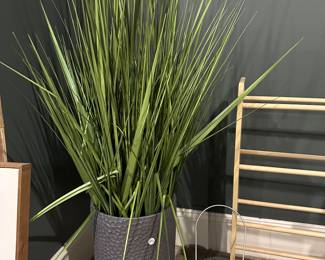 H97 - $10 Large Faux Plant
