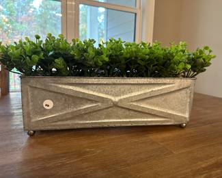 H47 - $10 faux plant in decorative planter