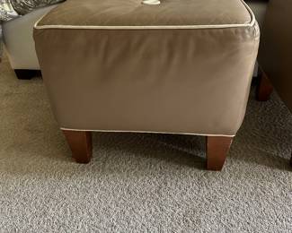 H62 - $40 Each - 2 available. Ethan Allen Ottomans. Measures 20" square x 17.5" tall. 