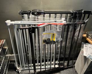 baby / dog gates