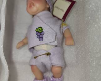 The Ashton Drake Galleries, baby