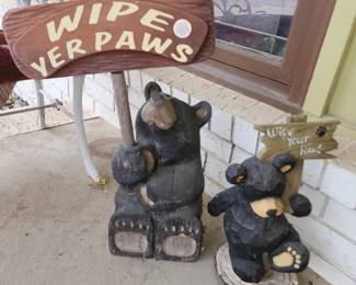 Wipe your paws bears
