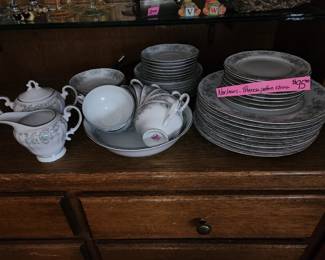 Norleans, Theresa pattern China